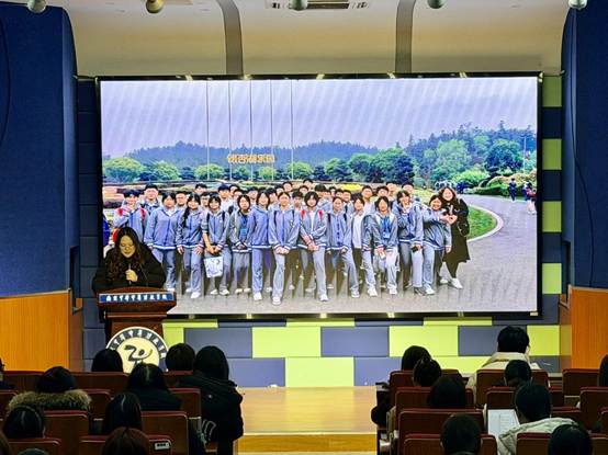 8b97da19f5adccc20d1161d8e87b463d